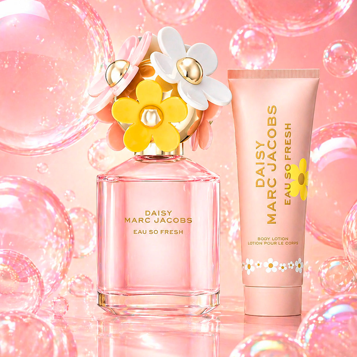 Marc Jacobs Daisy Eau So Fresh Eau de Toilette 2.5oz + Body Lotion 2.5oz Gift Set For Women