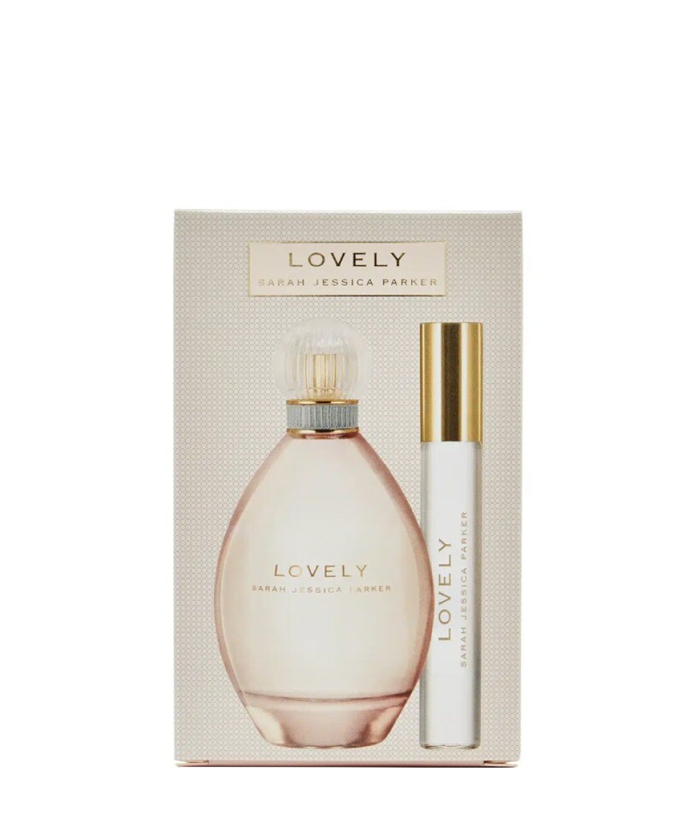 Sarah Jessica Parker Lovely Eau de Parfum 3.4oz + Travel Spray 0.5oz Gift Set For Women